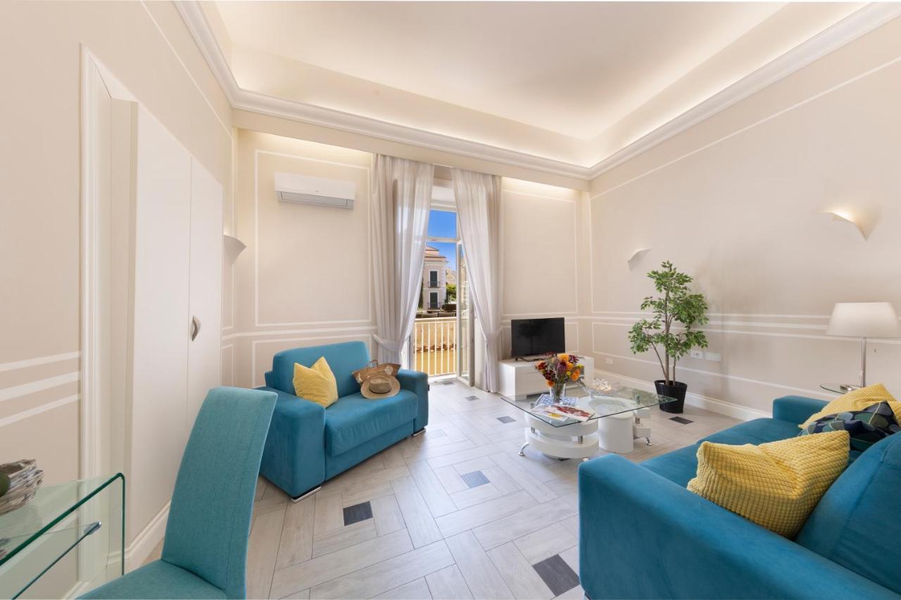 Yourhome - Royal Blue Suite Сорренто Экстерьер фото