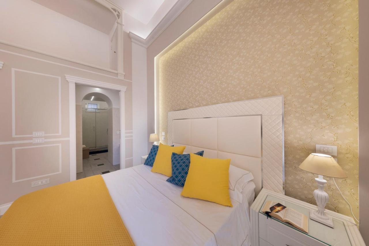 Yourhome - Royal Blue Suite Сорренто Экстерьер фото